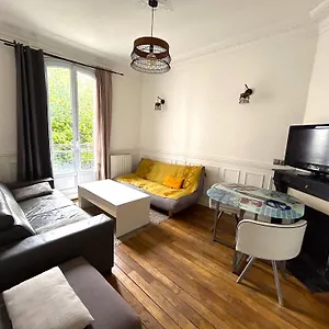 3 Pieces 60m² 18eme Proche Montmartre Paris